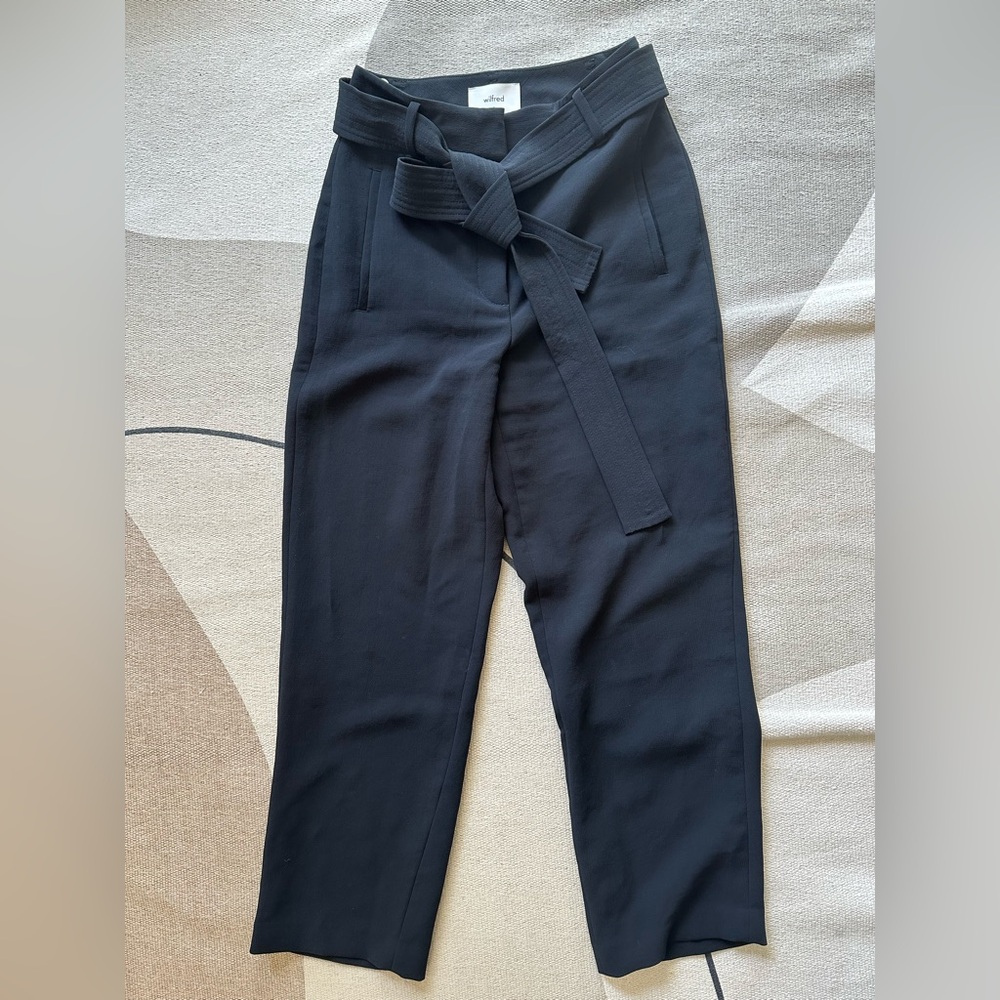 Aritzia Wilfred Elegant Black Tie-Waist Pants